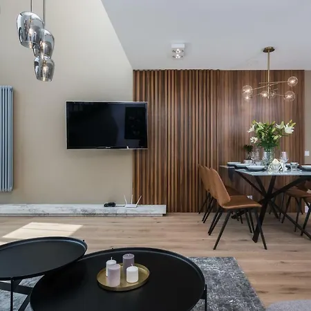 Panoramic Penthouse By Max *