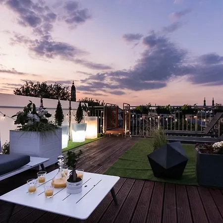 Apartament Panoramic Penthouse By Max